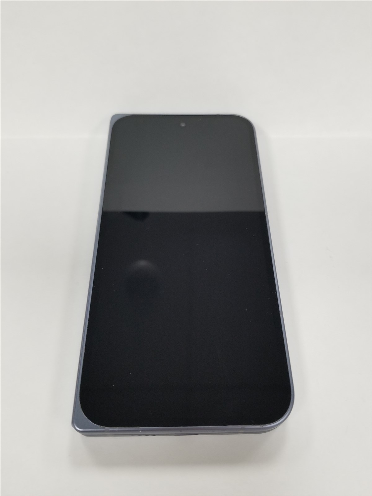 Google Pixel 10 Pro Fold 256GB Moonstone GU0NP (Unlocked) FullyFunctional DV8652
