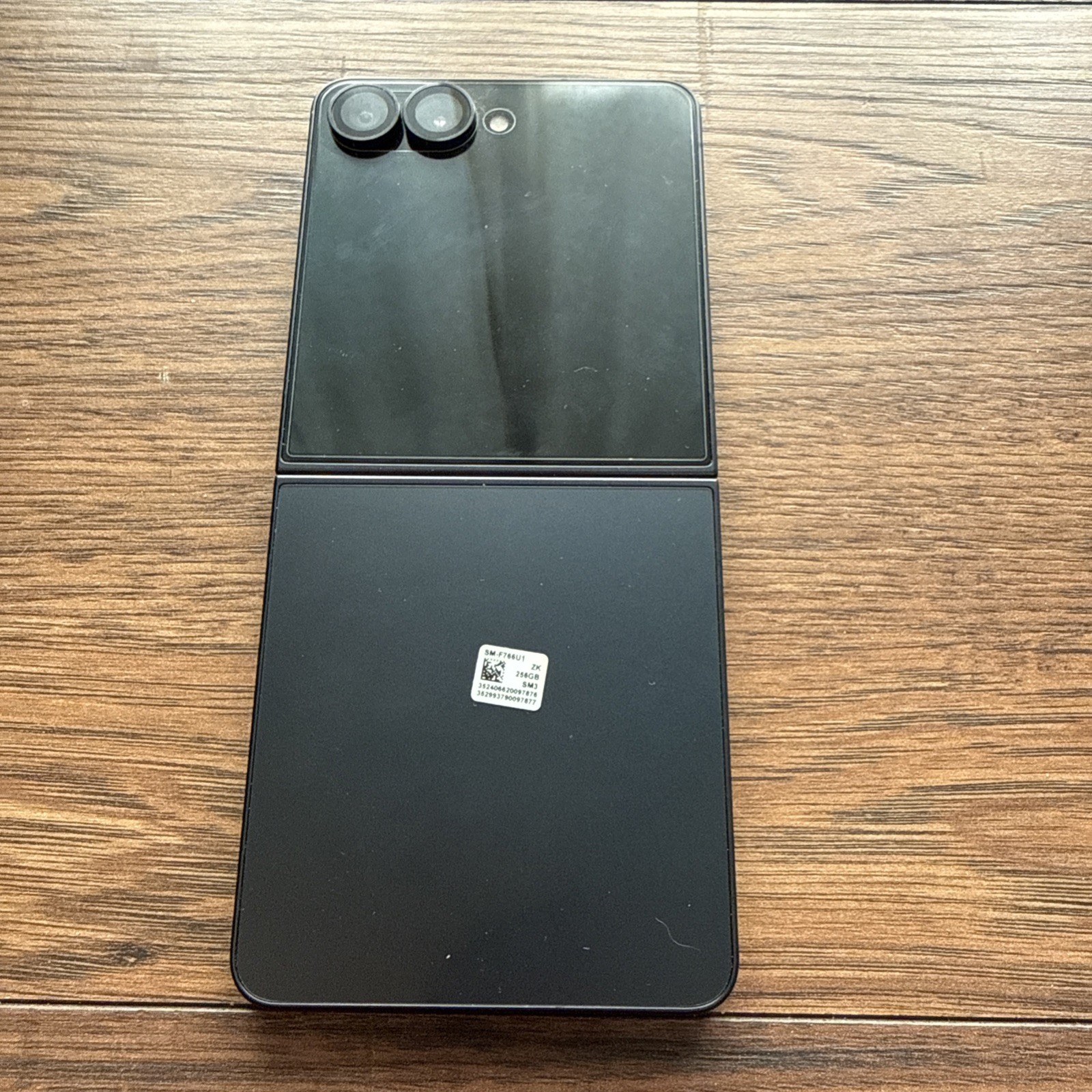 Samsung Galaxy Z Flip7 256 GB JetBlack SM-F766U1