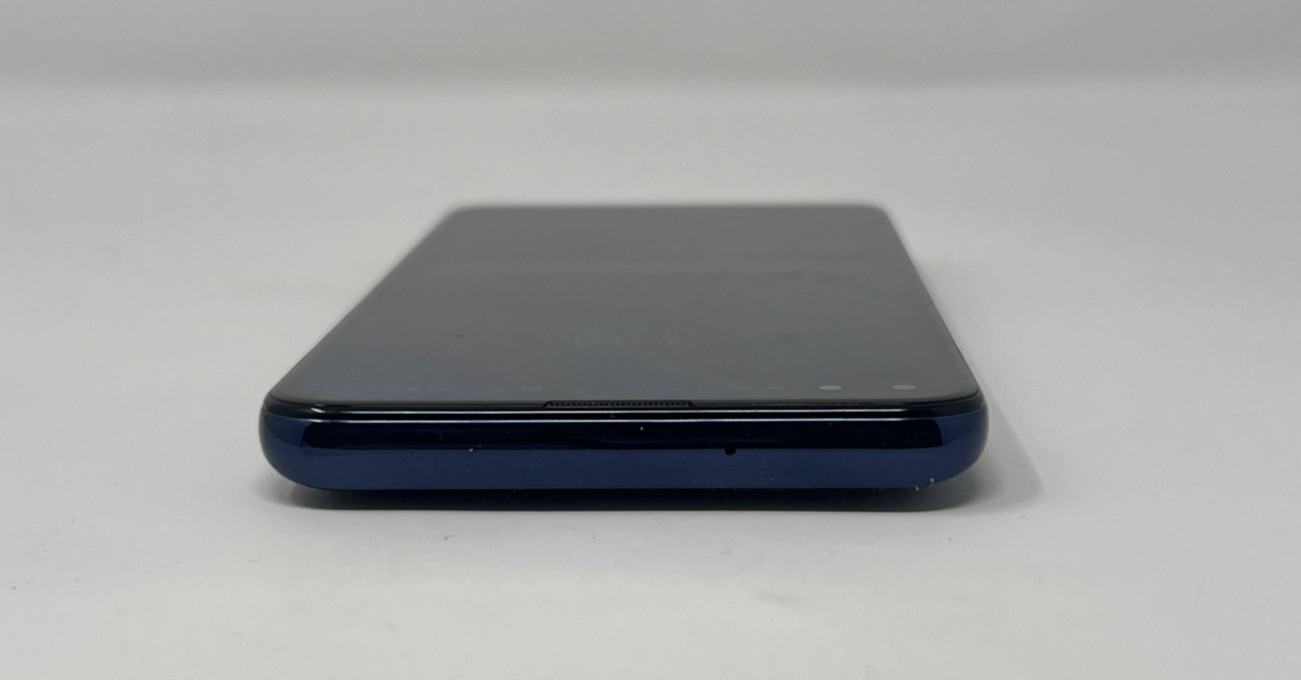 Motorola One 5G UW 128GB Verizon Blue Fully Functional