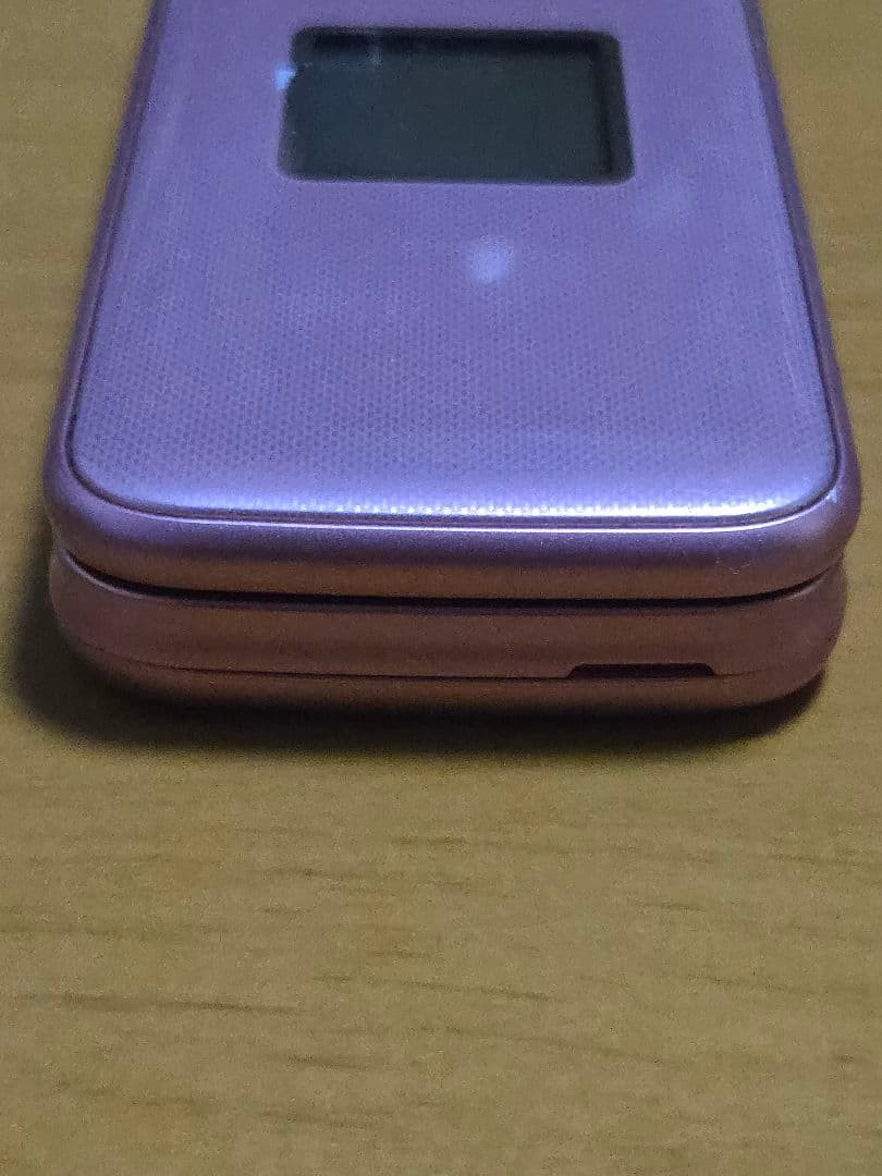 Fujitsu F-02J Pink Flip Phone Unlocked Japan Android SIM Free For Ages 15+