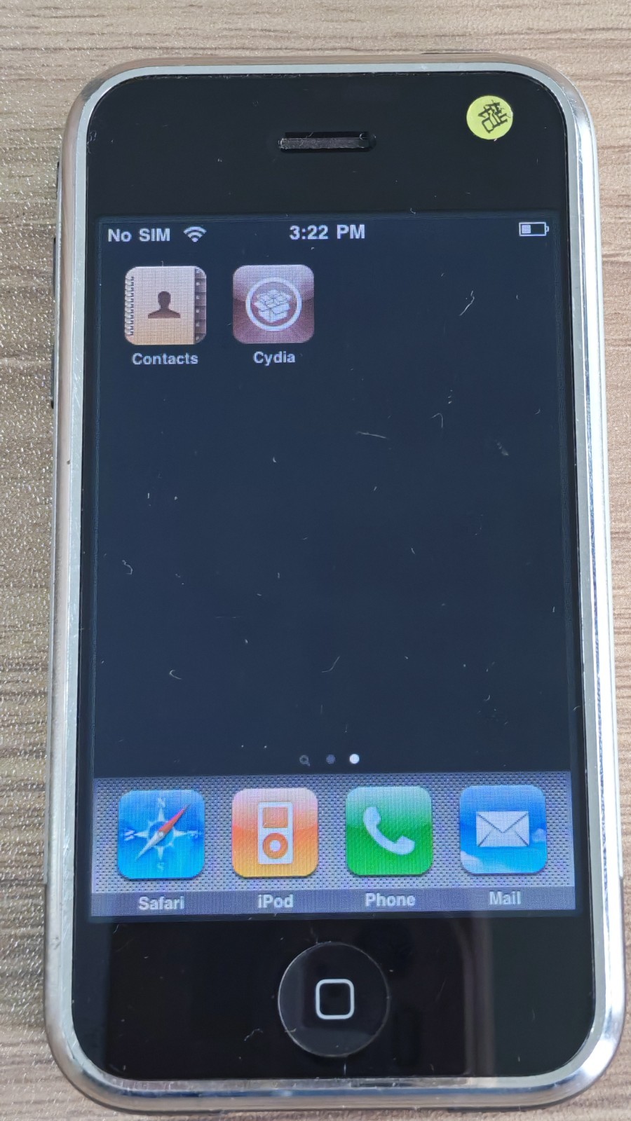 Apple iPhone 1st Generation iPhone 2G GSM Unlocked Gray 4/8/16GB iOS 1/iOS 3