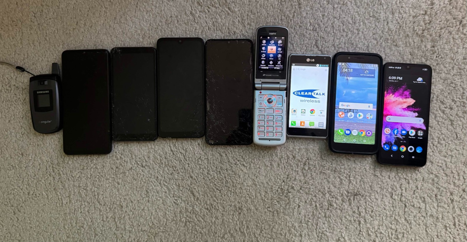 Phone lot of 9 For Parts Not Working Various Conditions