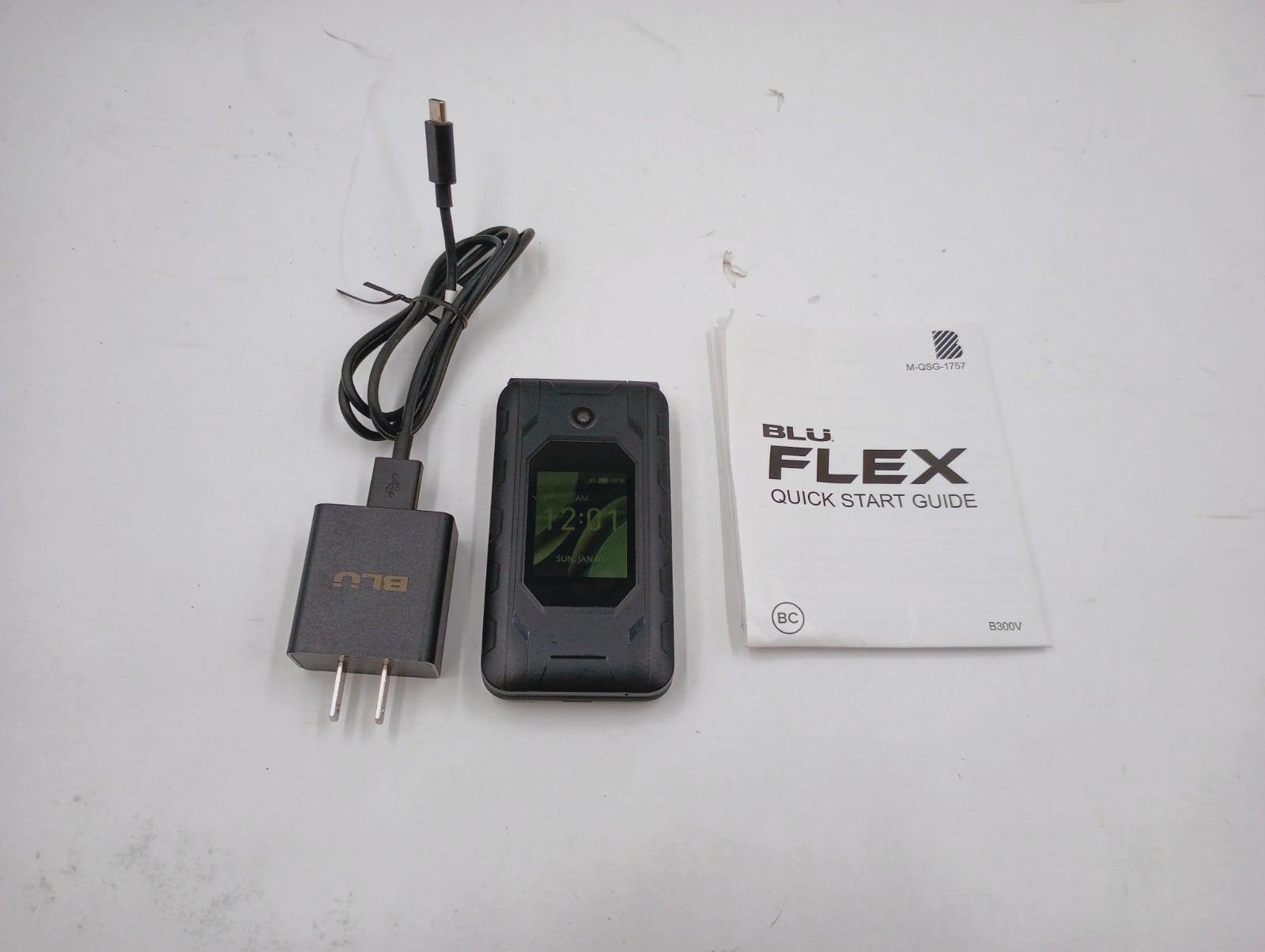 BLU FLEX BLACK CAMERA FLIP PHONE B300V 4GB 2MP M-QSG-1757 OPEN BOX FREE SHIP