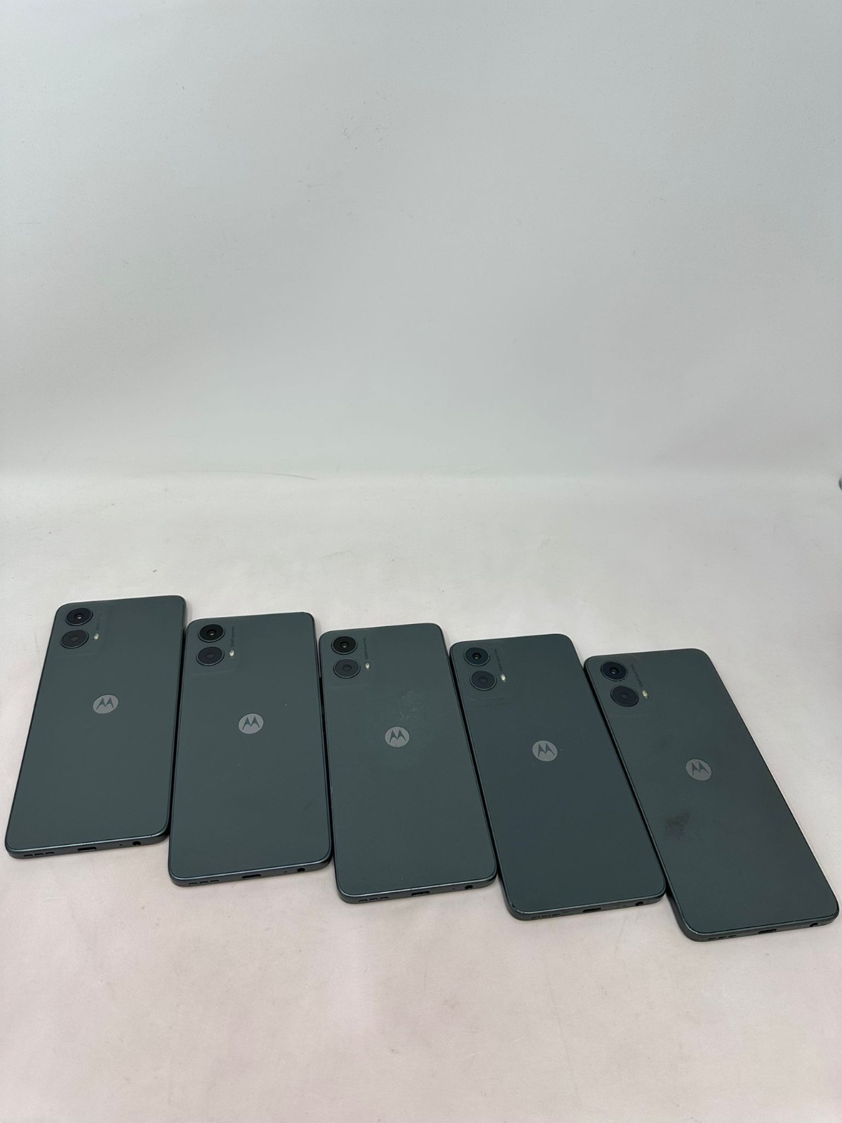 Motorola Moto G 5G (2024) XT2417-1 128GB 4GB Unlocked Green Good Condition