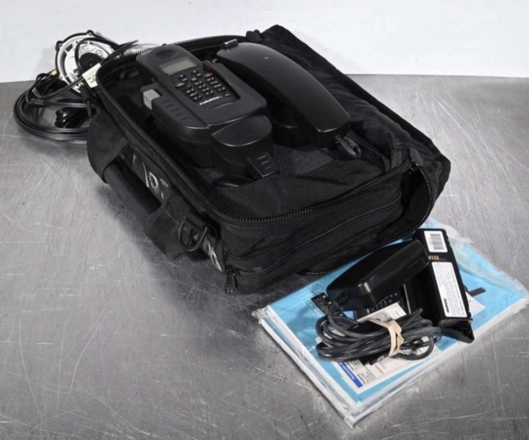 Global Star gsp-1600 Tri -Mode Satellite Cell. phone with GCK-1410 /off grid