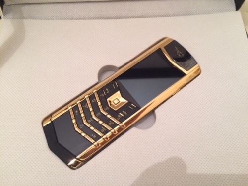 Vertu K7 Signature Design – Golden/Black (Unlocked) Cellular Phone