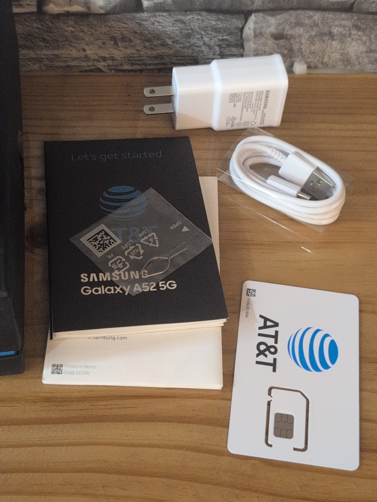 Samsung Galaxy A52 5G – 128 GB – Awesome Black (AT&T)