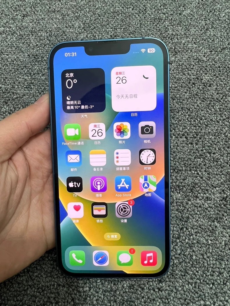 Apple iPhone 13 128GB/256GB Unlocked -5G – 6.1″ 12MP Tested Smartphone Good
