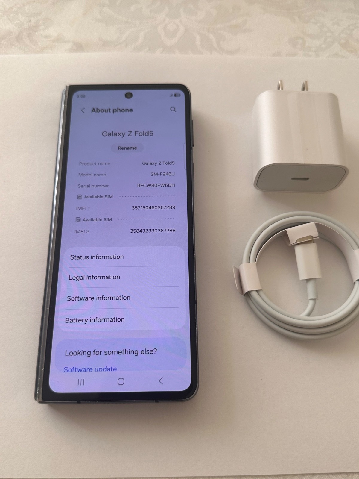 Samsung Galaxy Z Fold5 – 256 GB – Black (Unlocked) * Please read description