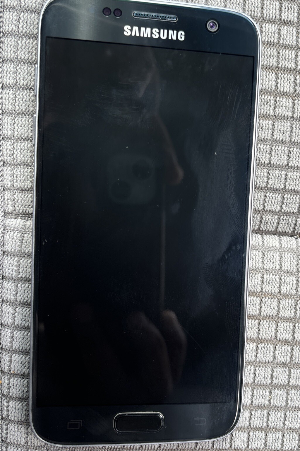 Samsung Galaxy S7 – 32 GB – White (T-Mobile Unlocked Metro)