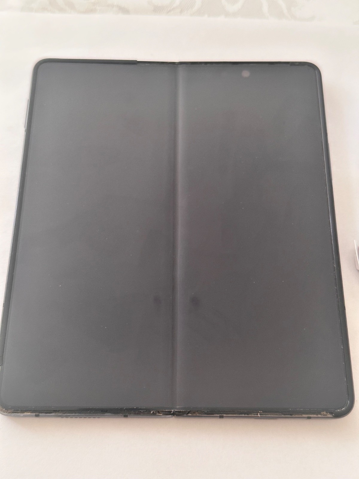 Samsung Galaxy Z Fold5 – 256 GB – Black (Unlocked) * Please read description