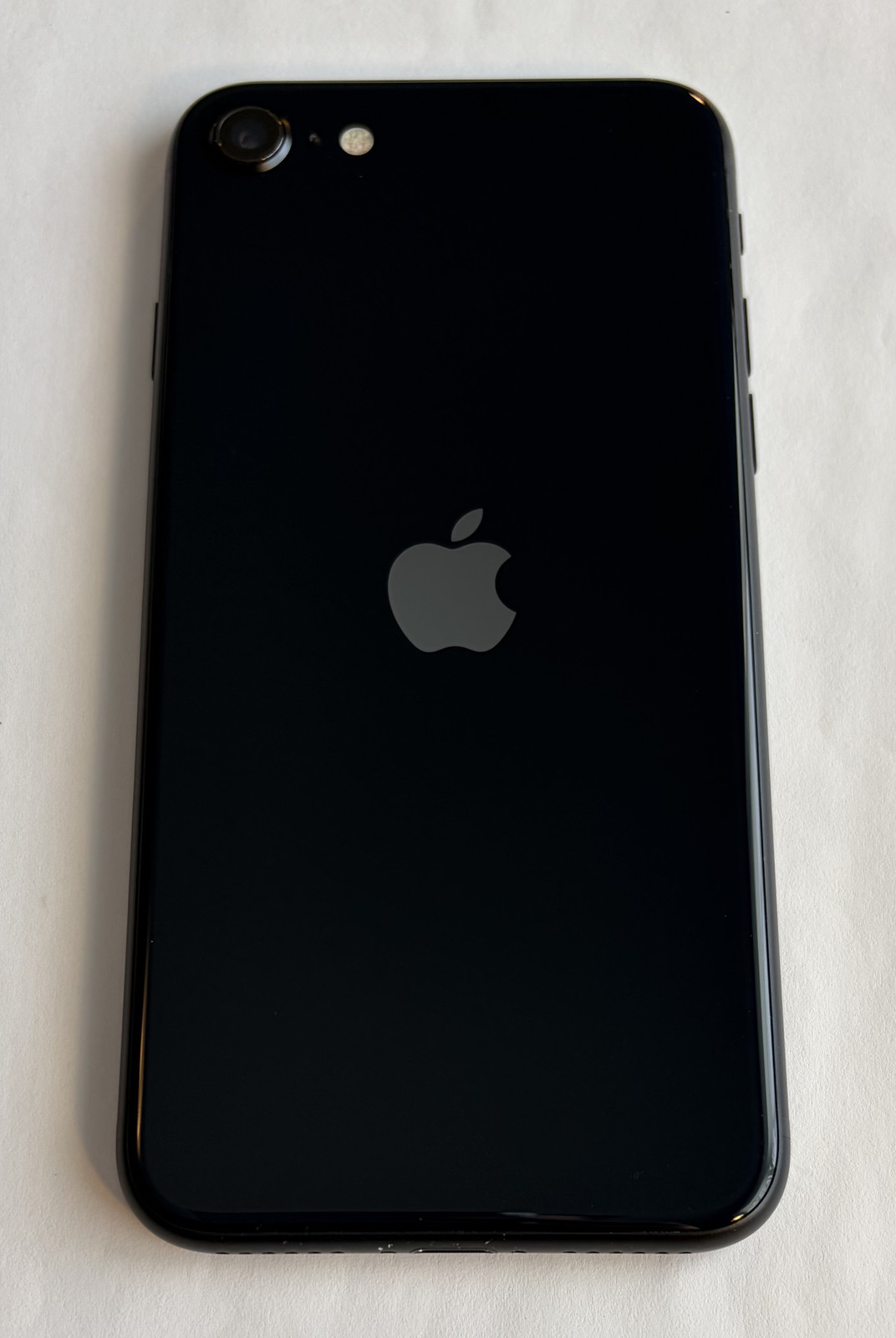 Apple iPhone SE 3 3rd Generation 2022 128GB Unlocked A2595 5G 100% Battery Healt