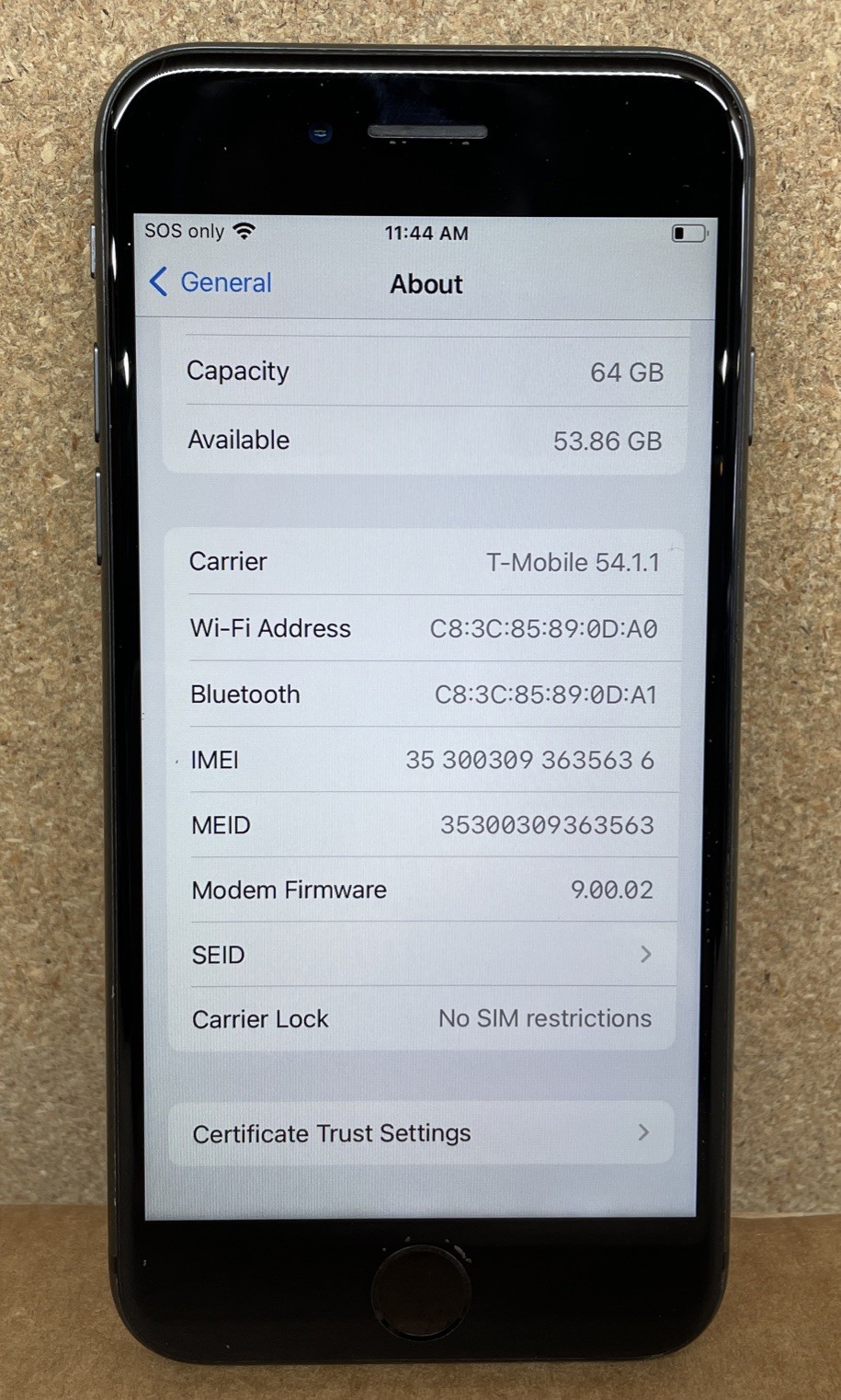 Apple iPhone 8 A1863 MQ722LL/A – 64GB – Gray No Sim Restriction UNLOCKED