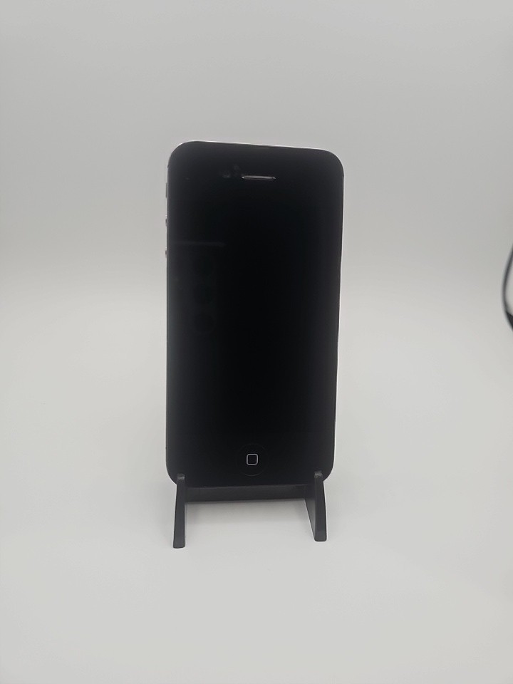 Apple iPhone 4s – 8GB – Black (Verizon) A1387 (CDMA + GSM)