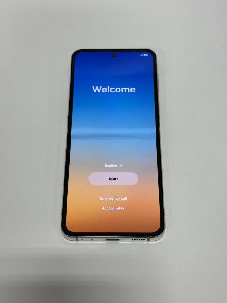 Samsung Galaxy Z Flip5 512GB SM-F731U1 Cream (T-Mobile) – Fair