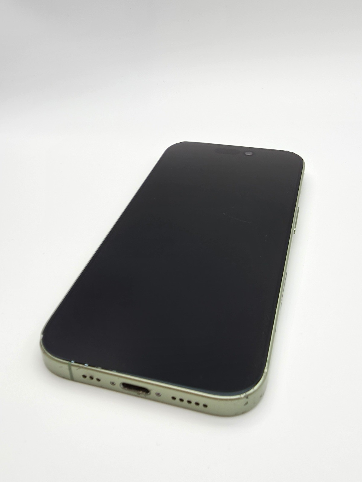 Apple iPhone 17 Green 256GB Wi-Fi Only *For Parts/Repair*