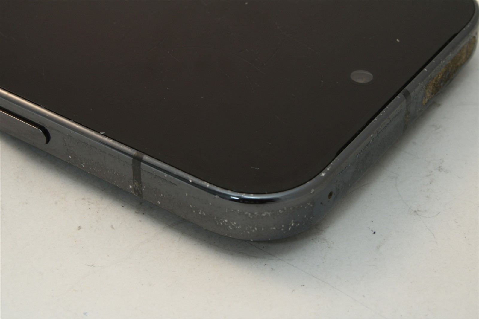 Google Pixel 9 Pro Black – AT&T Smartphone w/30 Day Warranty 7636673