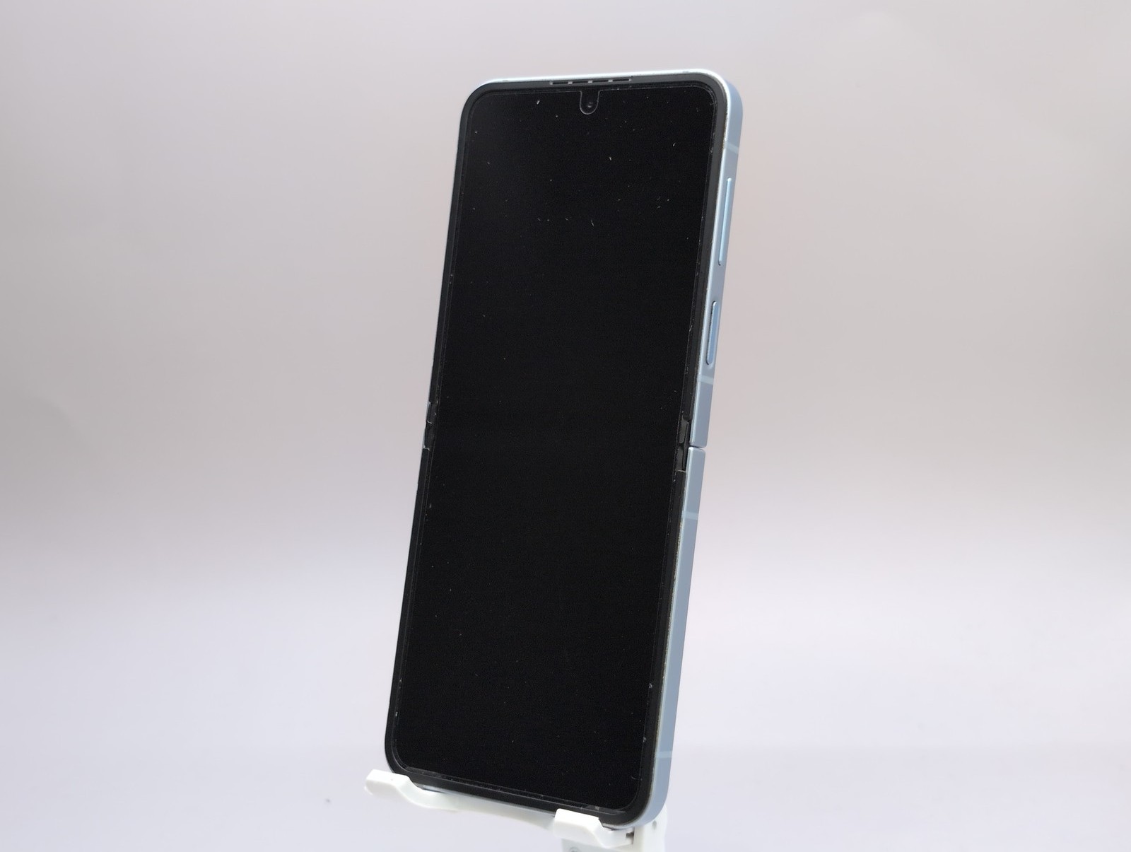 Samsung Galaxy Z Flip6 SM-F741U 256GB Blue AT&T Only W089594