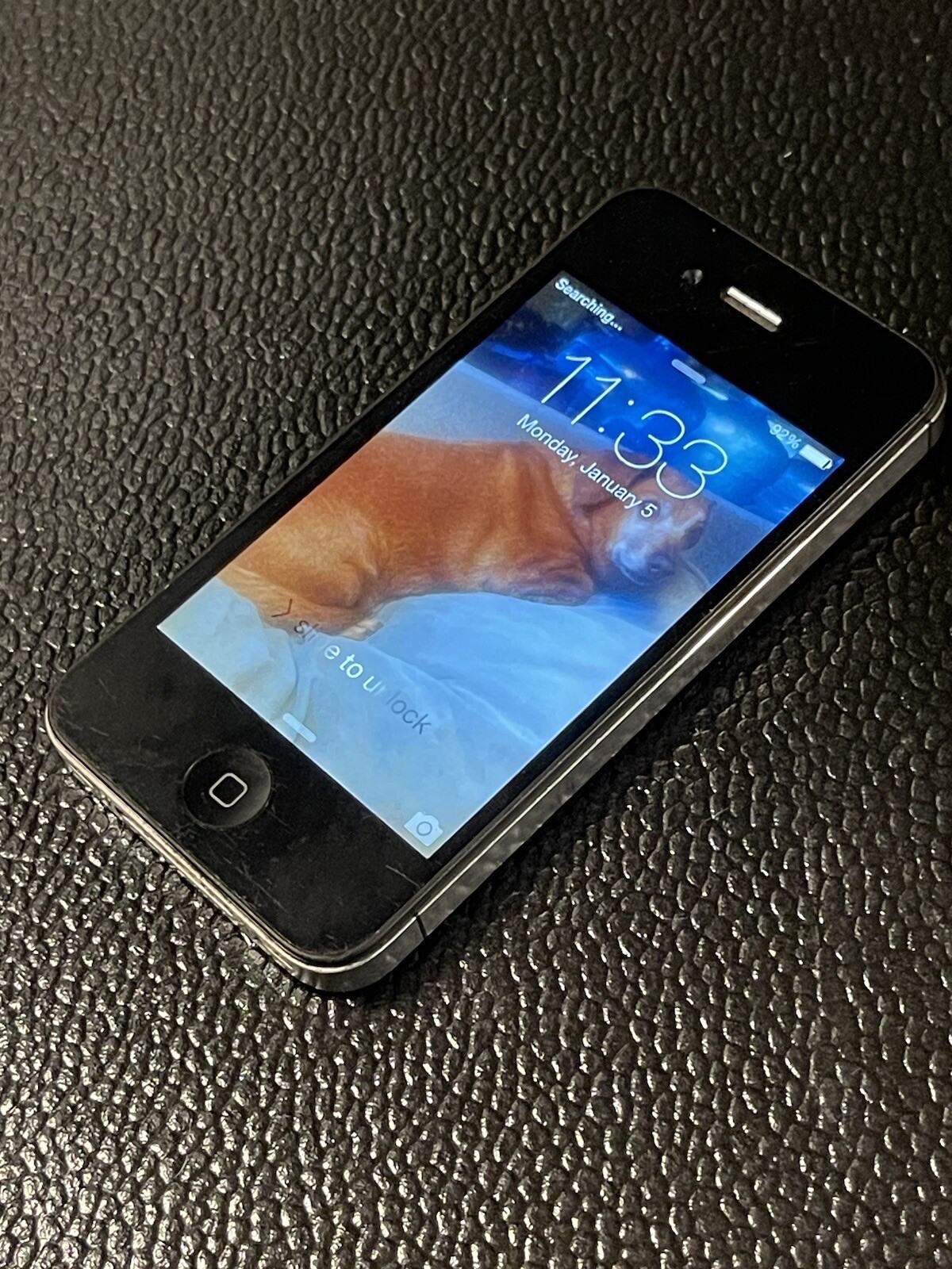 Apple iPhone 4 – 16GB – Black A1349 (CDMA) Good Condition Charges
