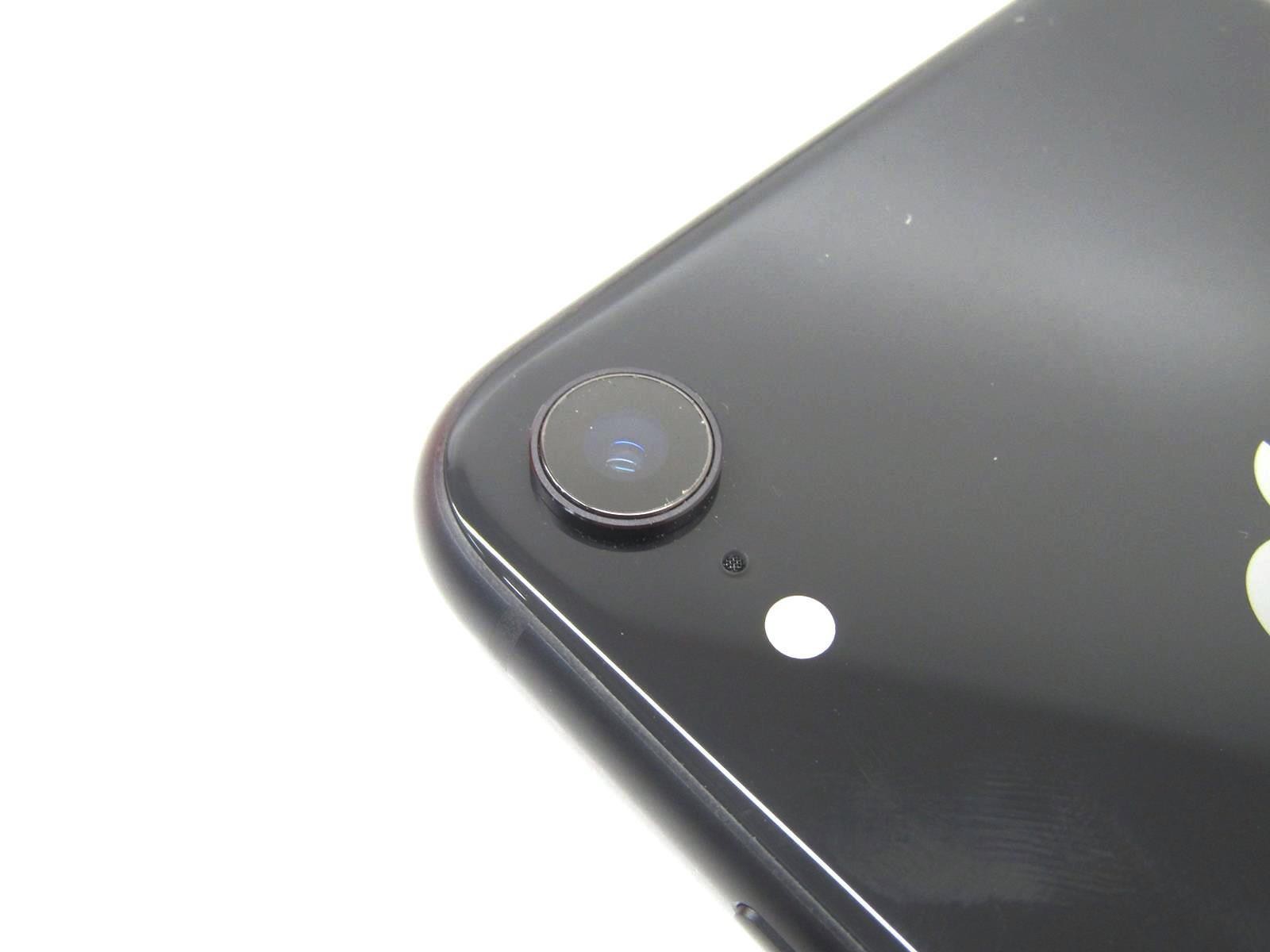Apple iPhone XR A1984 (11,8) 64GB 6.1″ | Verizon | Black | Health: 86%