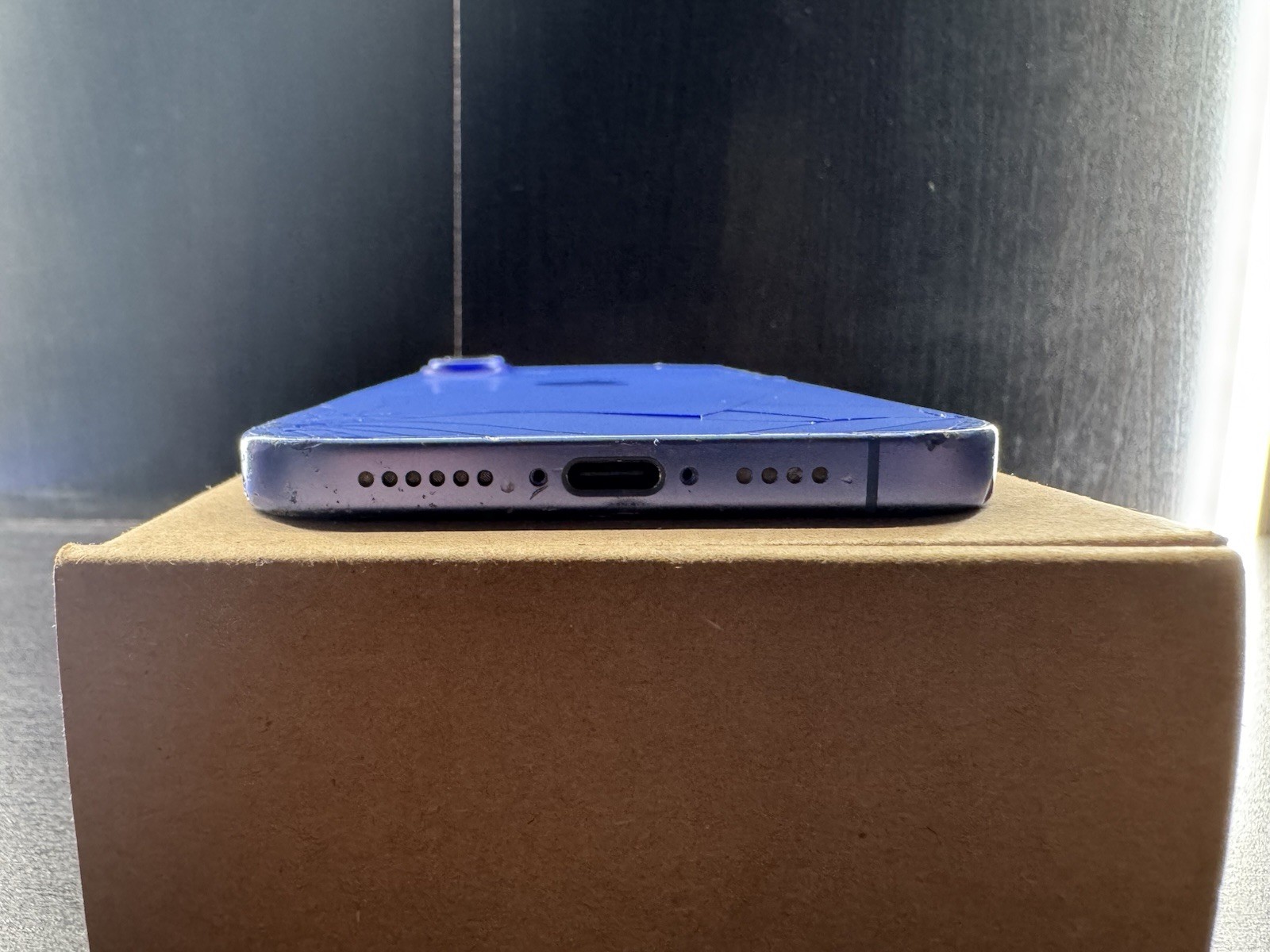 Apple iPhone 16 Plus 128GB Ultramarine For Parts Or Repair