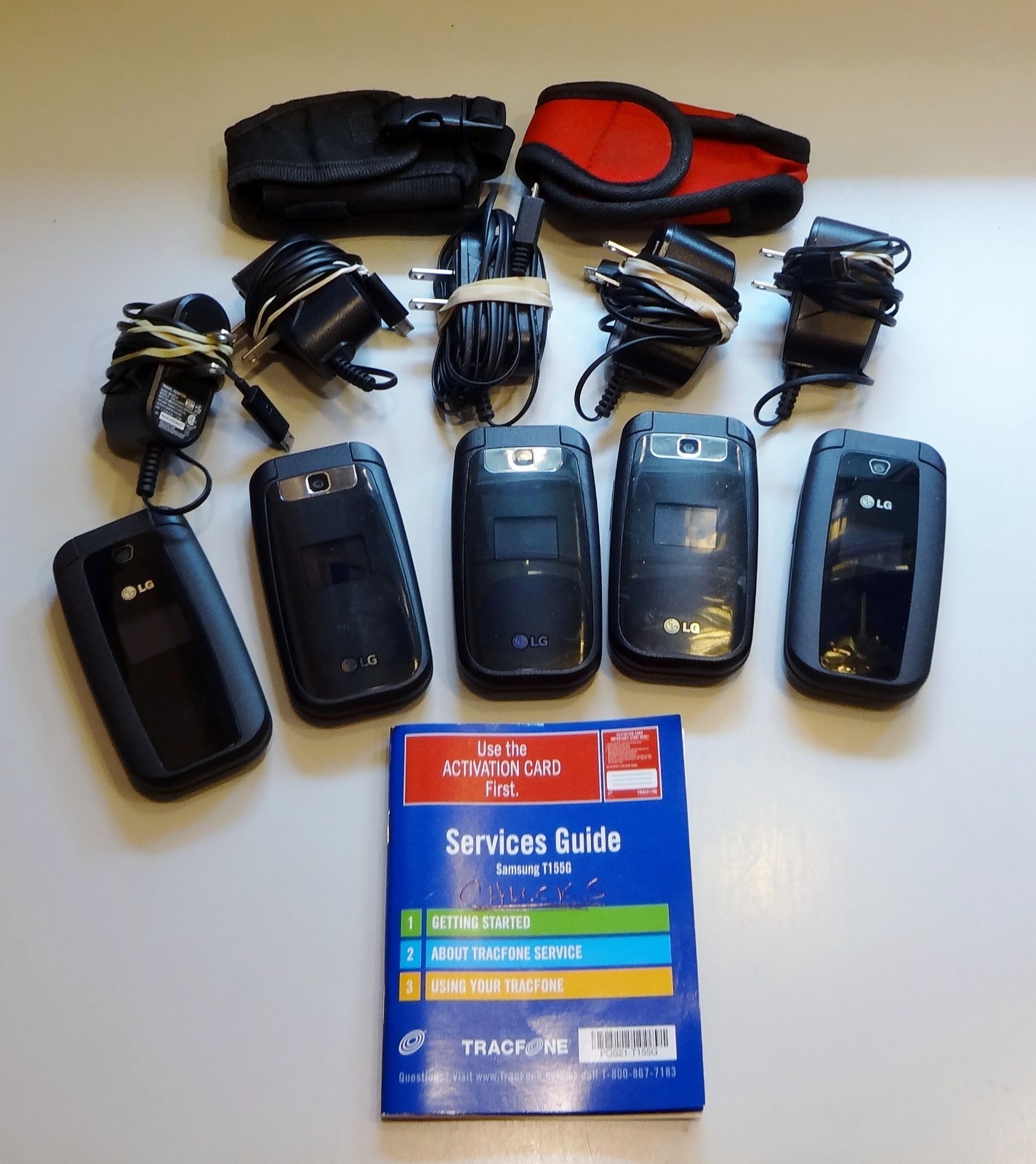 Lot of 5 LG 440G 441G TRACFONE Flip Phones 5 Chargers 2 Cases Old Cell READ