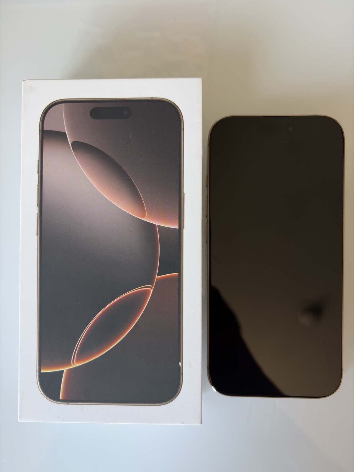 iPhone 16 Pro | APPLECARE+ | 128gb | Unlocked | Desert Titanium