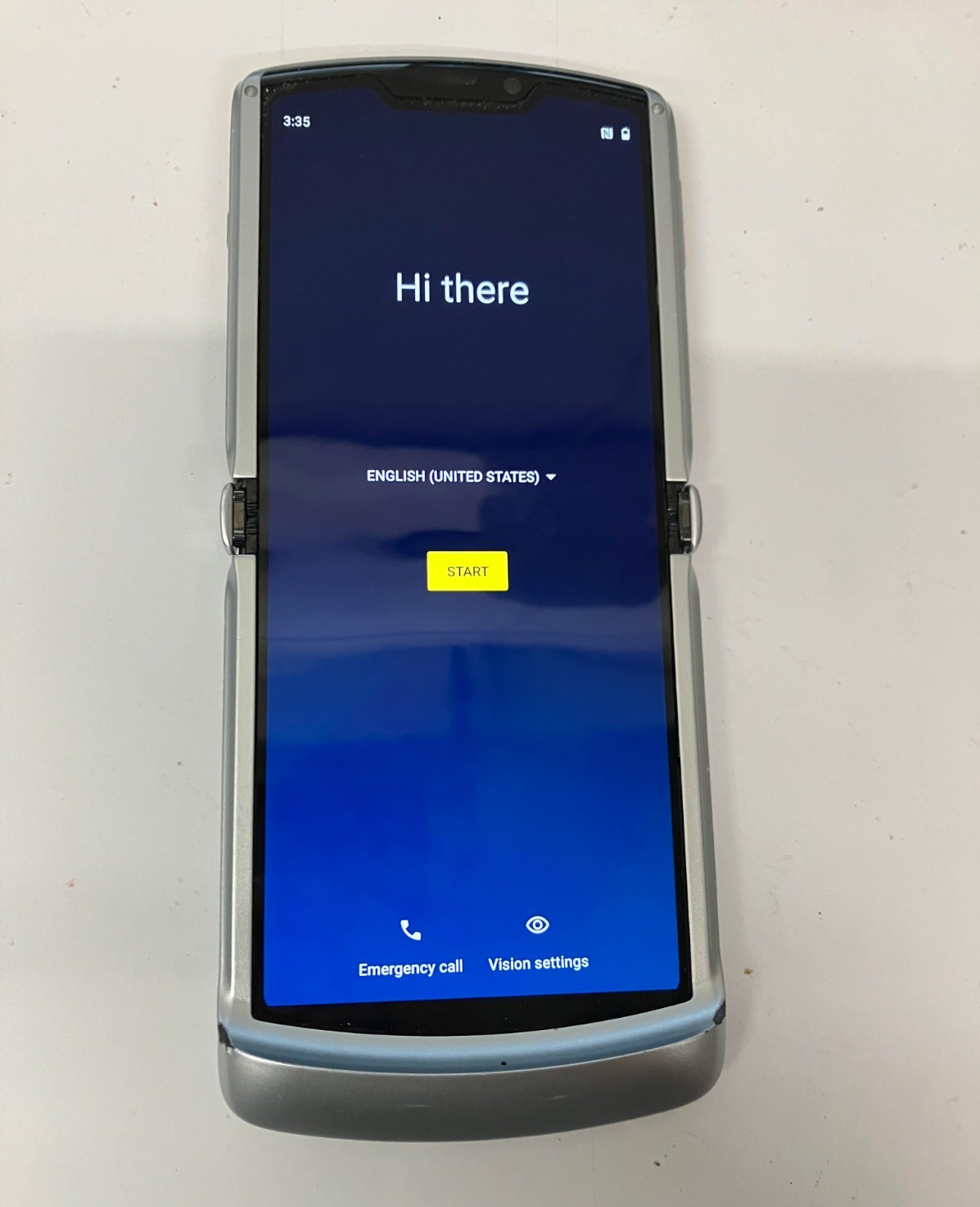 Motorola RAZR 5G – 256GB – Silver (AT&T) ~m2062