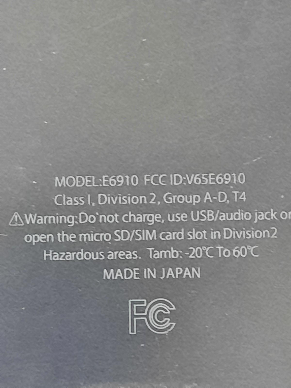 Kyocera DuraForce PRO 2 E6910 (Verizon Locked)