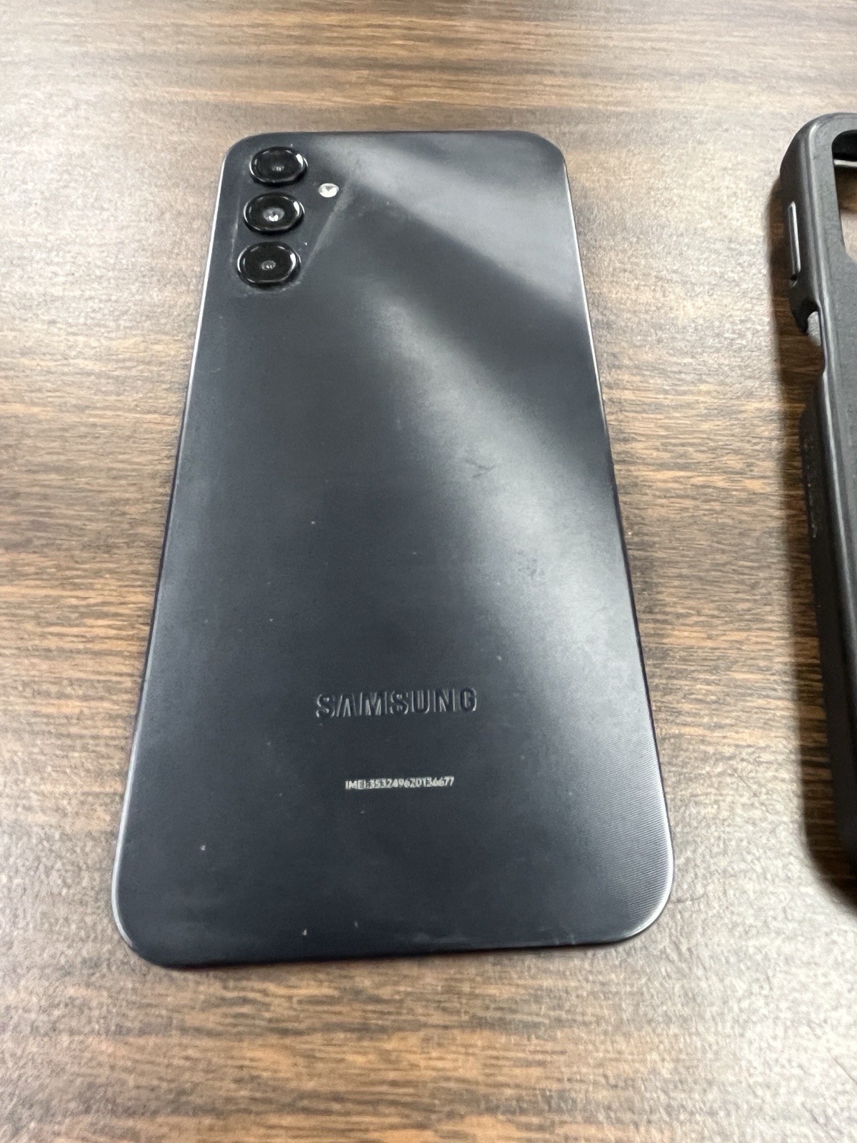 Samsung Galaxy A14 5G 64GB Unlocked Android Smartphone 6.6″ Black Scratches-Read