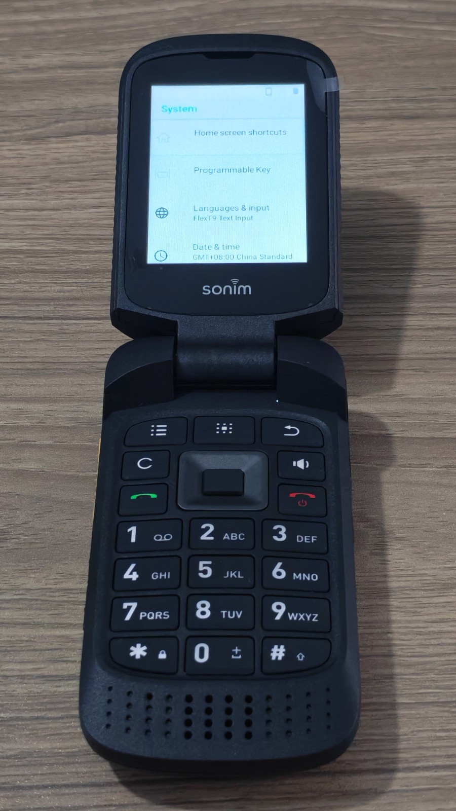Excellent Sonim XP3 XP3800 Unlocked Rugged Flip Phone 8GB Black Outdoor Phone