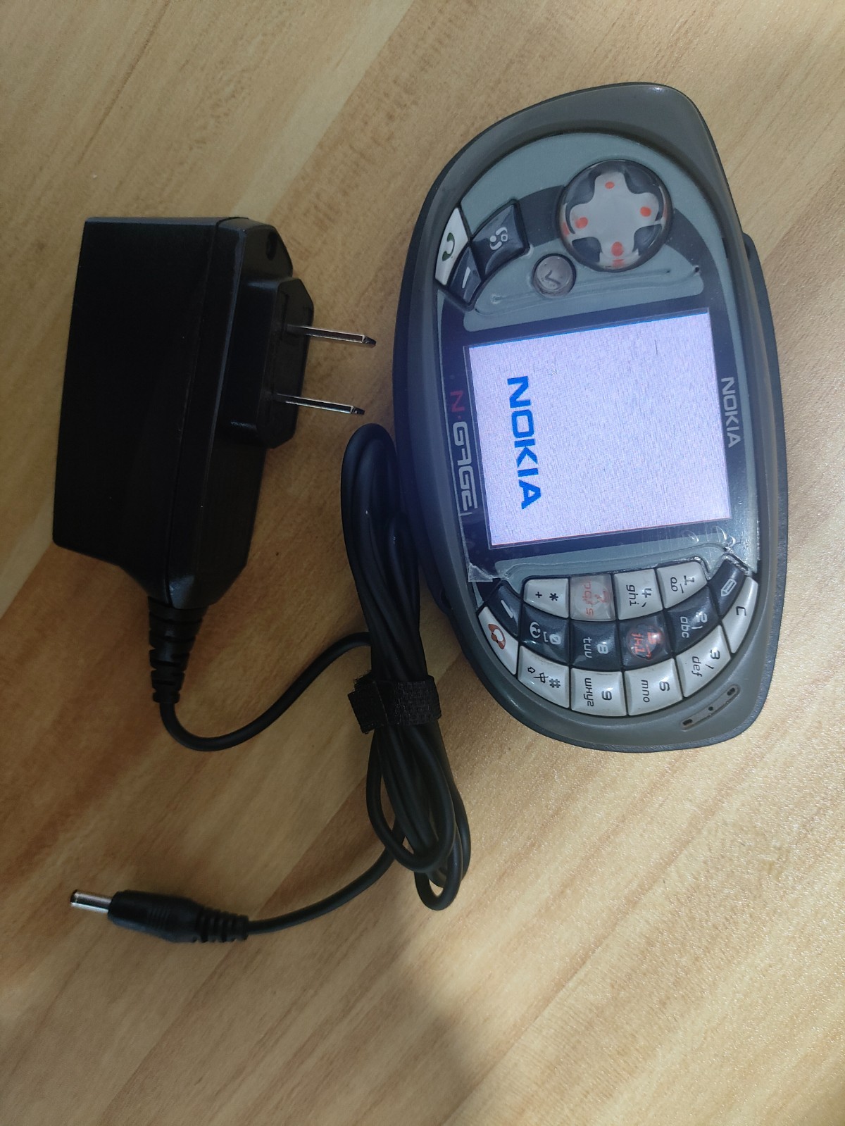 Nokia N-Gage QD Unlocked GSM game phone GOOD