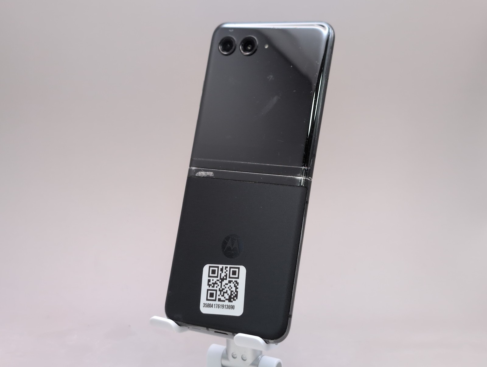 Motorola Razr 40 Ultra XT2321-3 256GB Infinite Black T-Mobile Unlocked W090174