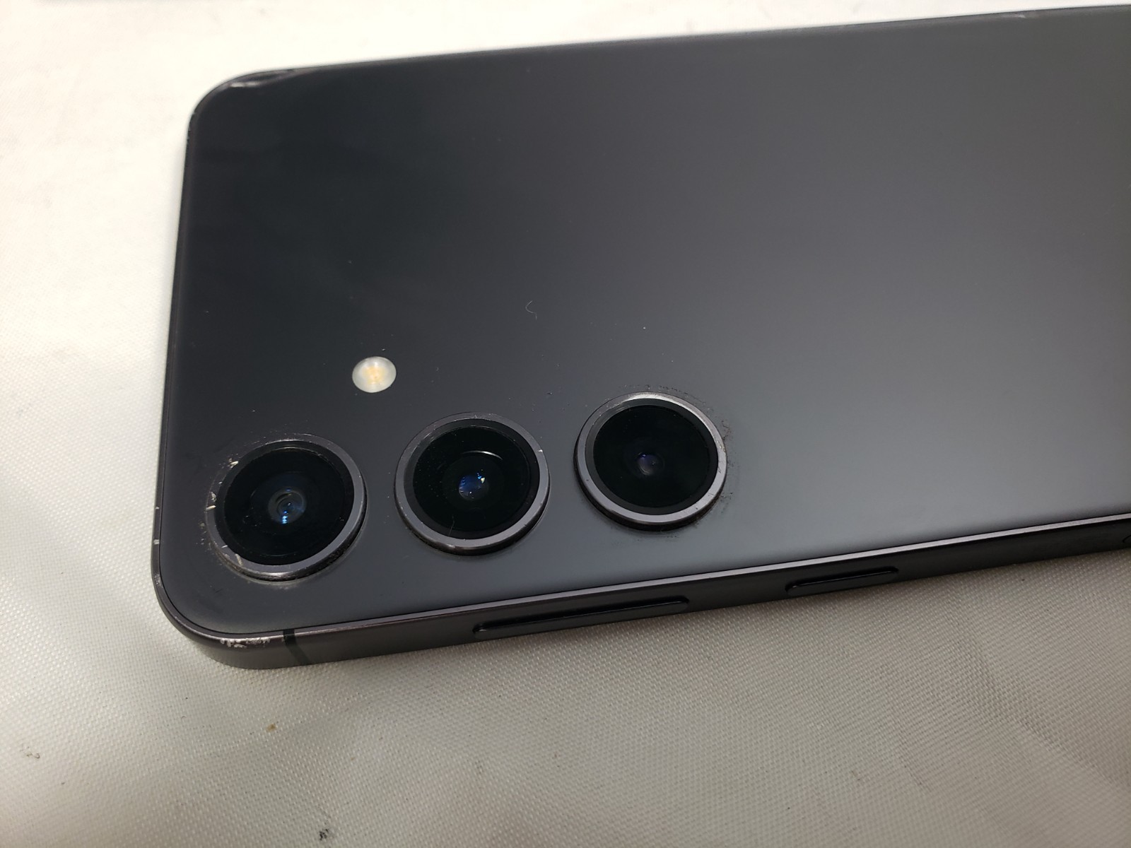 Samsung Galaxy S24+ SM-S926U 256GB Onyx Black (T-Mobile ONLY)