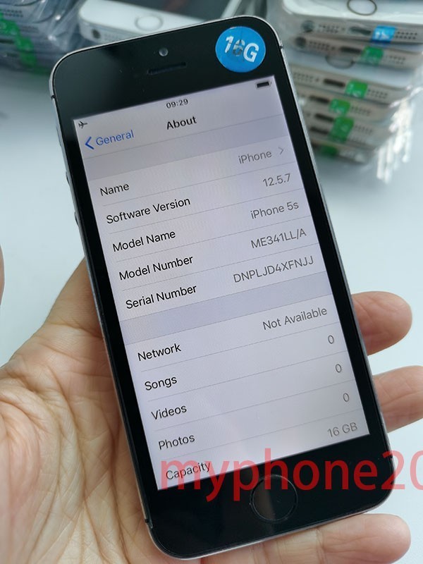 Apple iPhone 5s – 16 32 64 GB – (Unlocked) All colors smartphone New battery