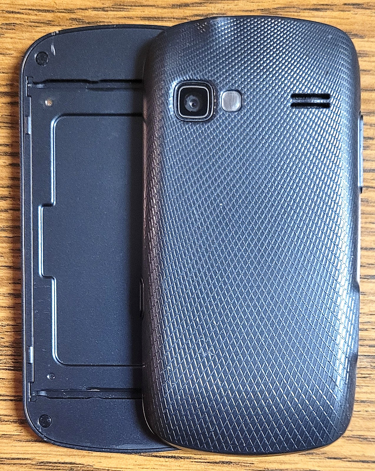 LG Rumor Reflex LN272 – Titan Gray ( Sprint ) Cellular Slider Phone