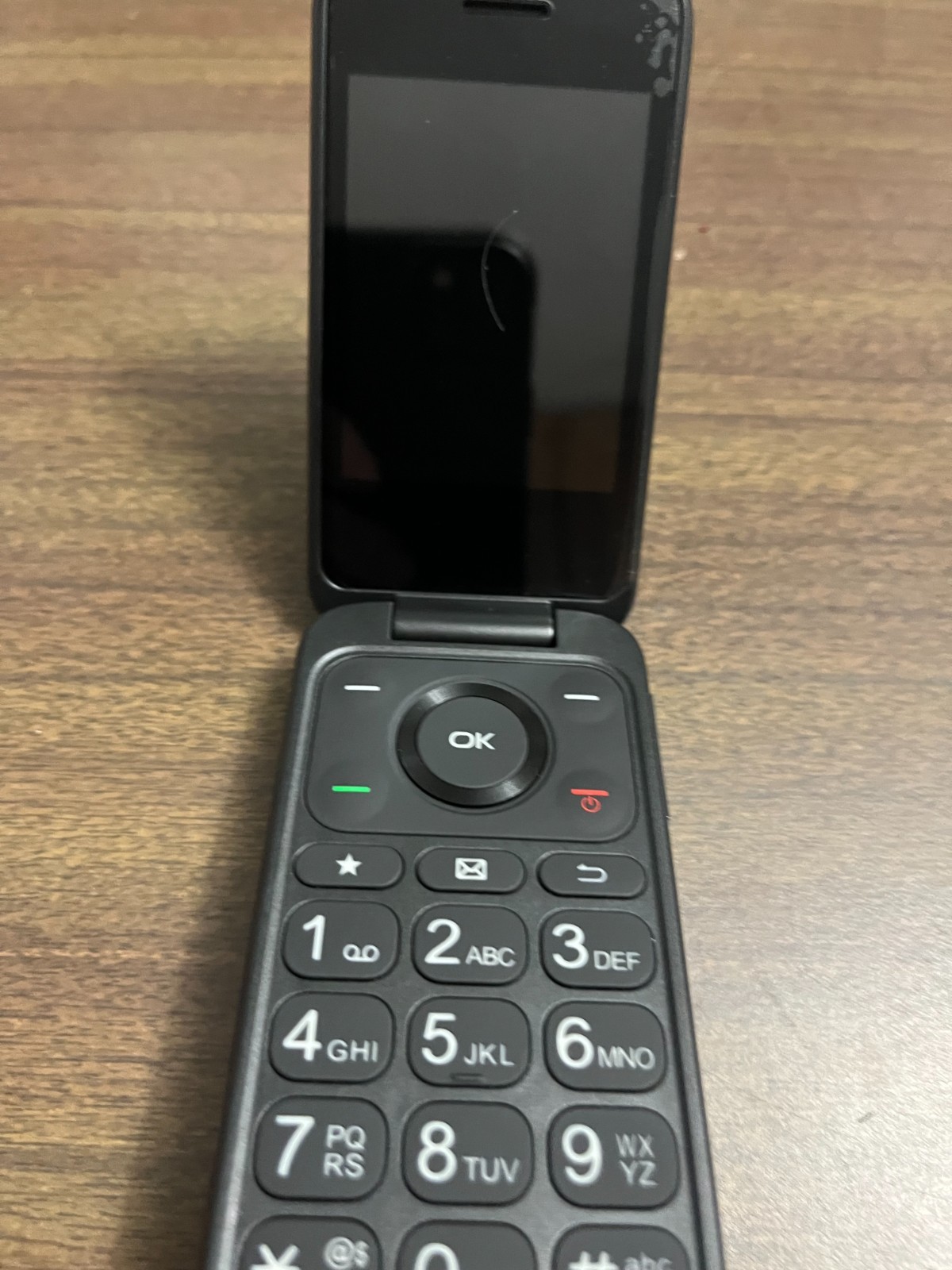 TCL 4056 Flip Pro 4G LTE QUAD CORE Flip 8GB PHONE VERIZON Unlocked GRAY CAMERA