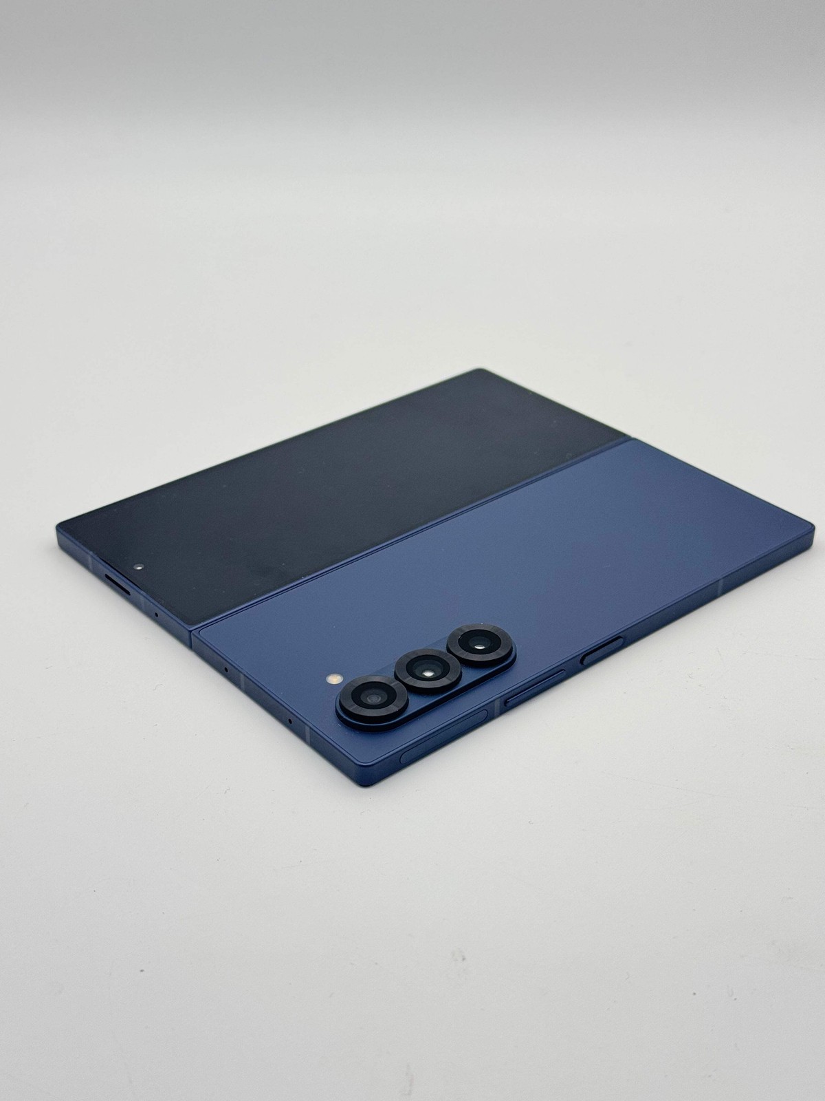 Samsung Galaxy Z Fold6 SM-F956U 512GB Navy AT&T Clean IMEI