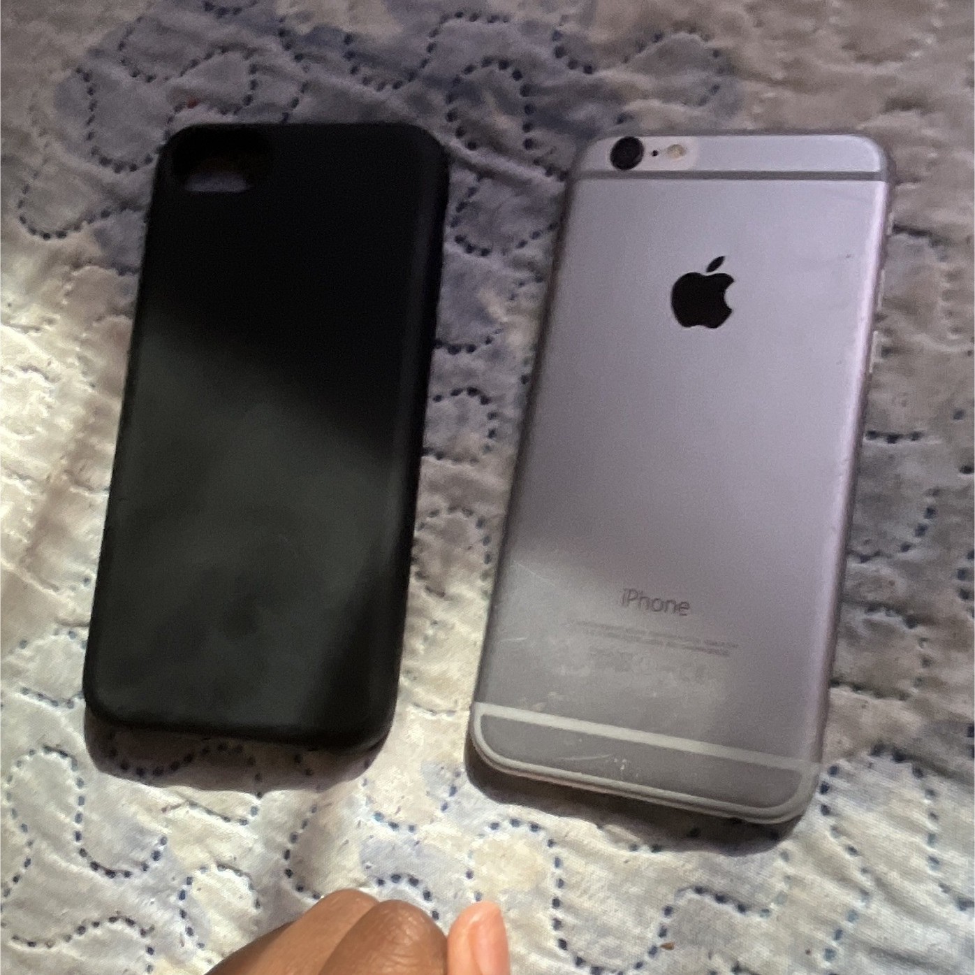 Apple iPhone 6s Silver Bar Smartphone 12MP Camera Built‑In Memory