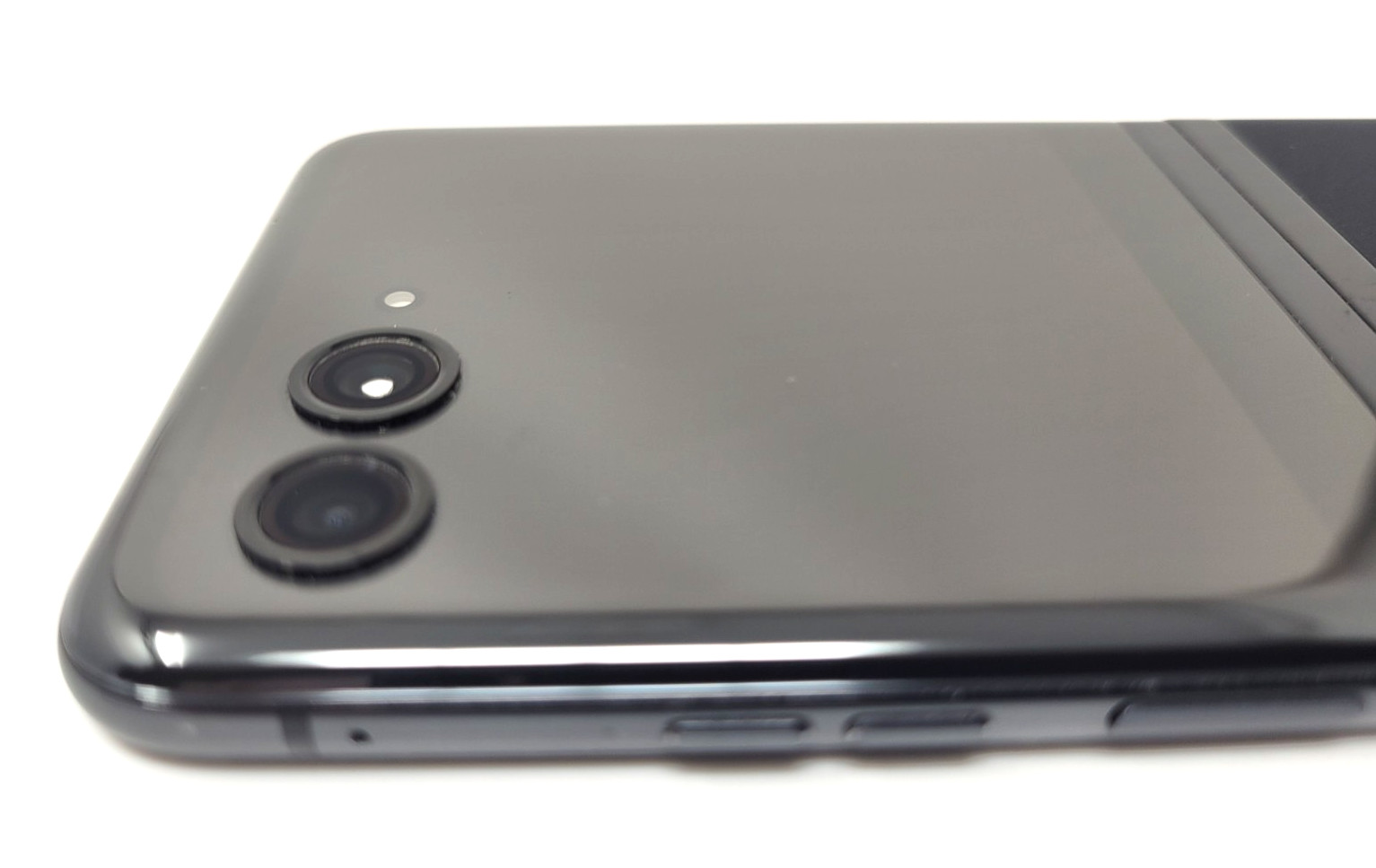 Motorola Moto Razr+ 5G 2023 (256GB, 8GB) 6.9″ Factory Unlocked 5G XT2321-3 Obx