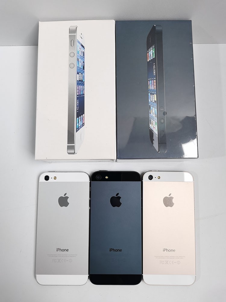 Apple iPhone 5 – Unlocked 16GB / 32GB – Gold/Black/Silver Test Box Sealed