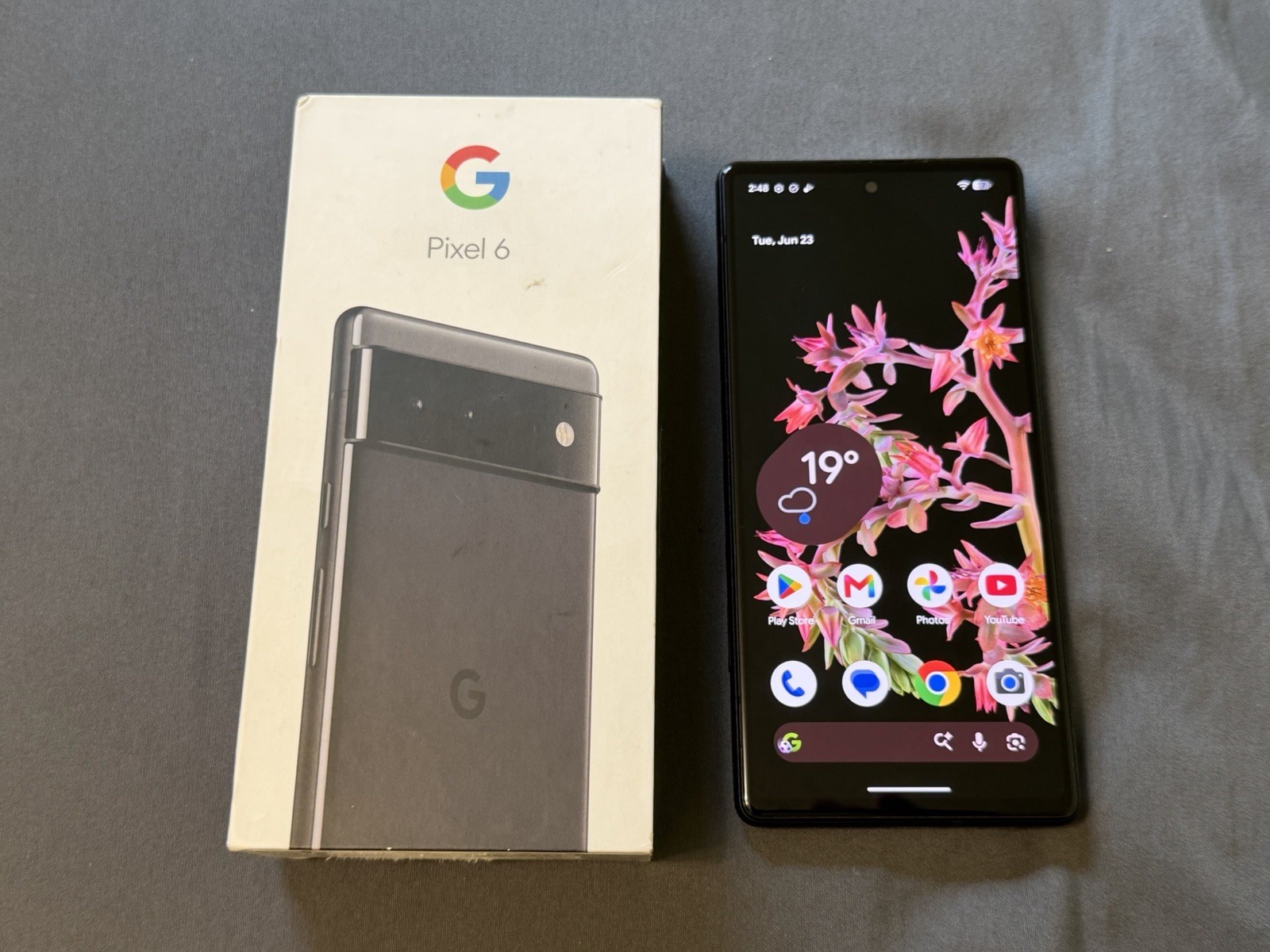 Google Pixel 6 128GB Stormy Black (Unlocked)