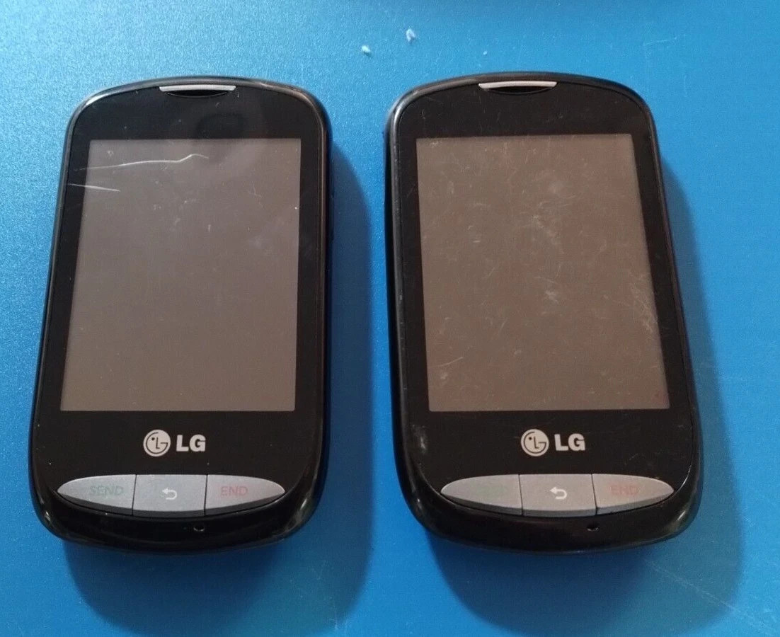 2 LG 800G’S TracFone 3G Vintage Cell Phone Black – 2 for Price of 1!. Not Tested