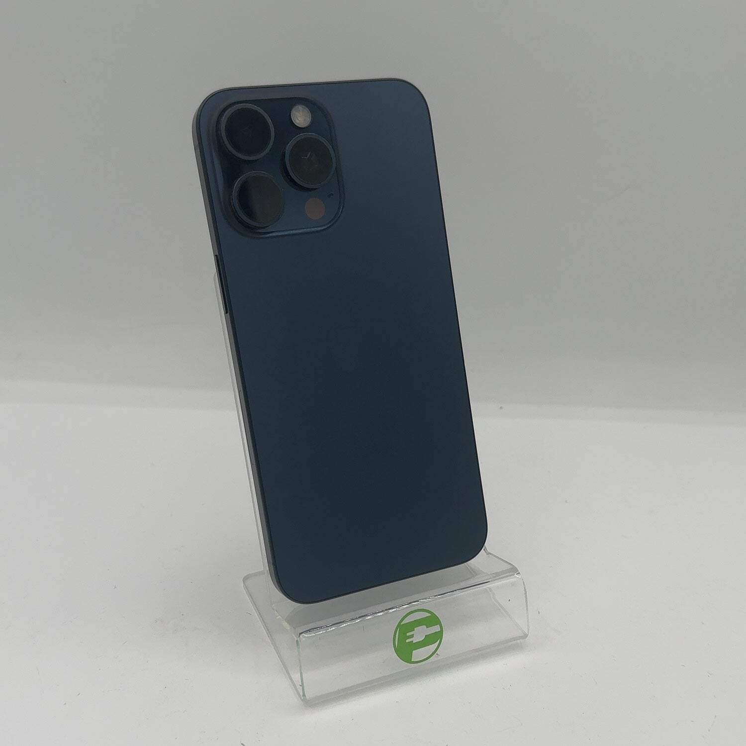 Unlocked Apple iPhone 15 Pro Max 256GB 26.5 Blue MU693LL/A