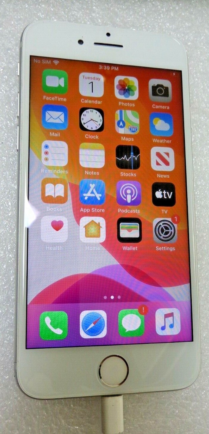 Apple iPhone 7 – 32GB – Silver (Unlocked) A1778 (GSM)