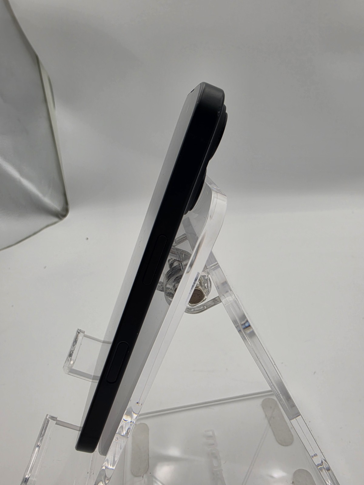 Apple iPhone 16 128GB UNLOCKED BH 93 Black Good Condition