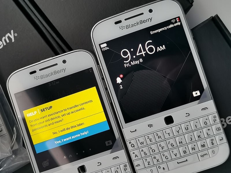 BlackBerry Classic Q20 SQC100-2 – 16GB – (Unlocked) – For collectors