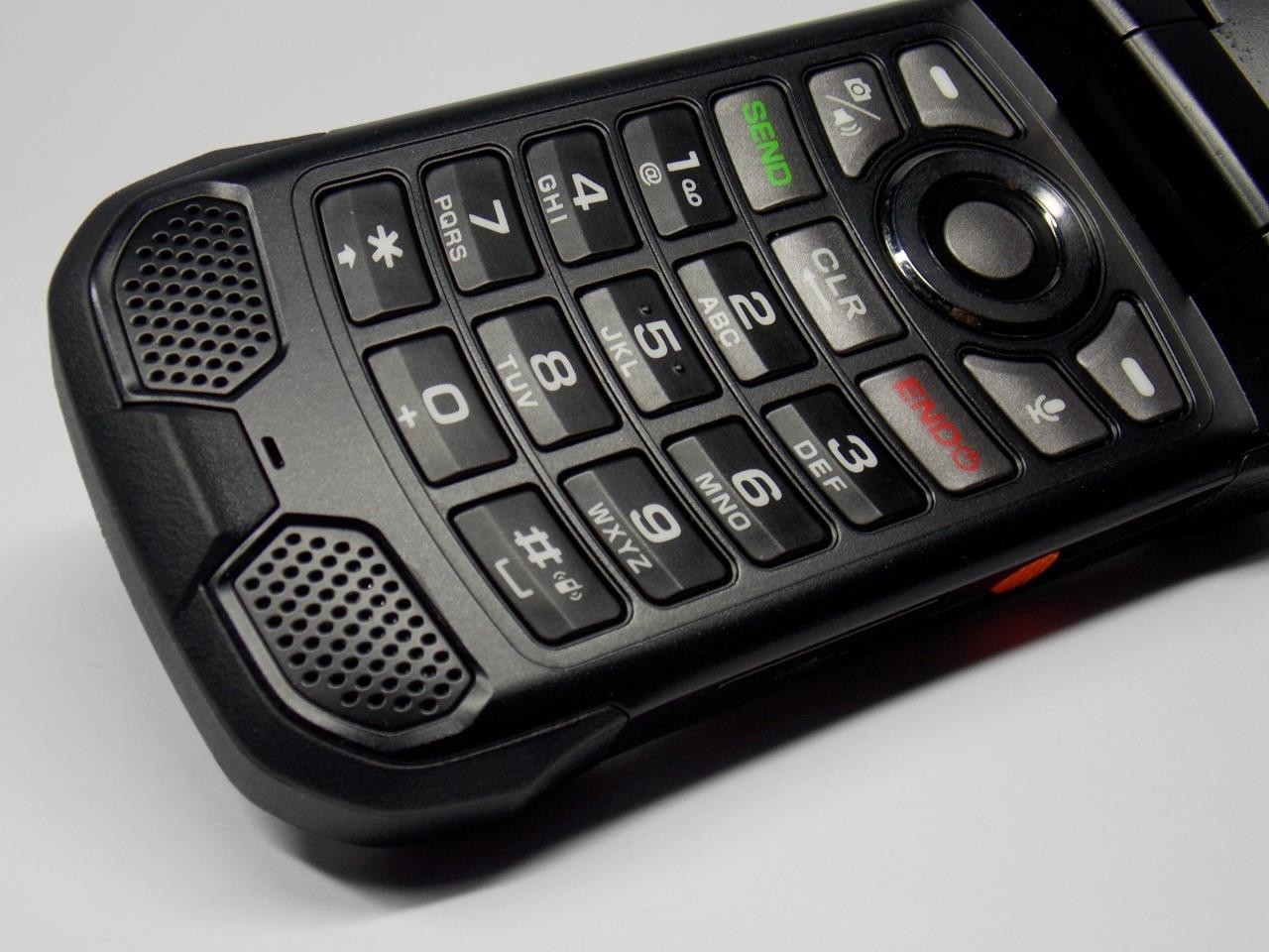 Kyocera DuraXV EXTREME E4810 4G LTE (Verizon) Unlocked Camera Phone