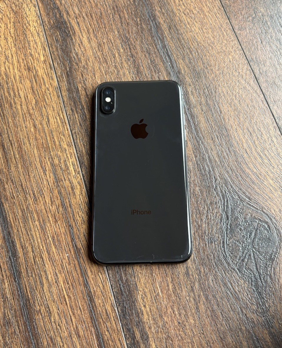 USED Apple iPhone X 64GB Space Grey Unlocked Smartphone SEE DESCRIPTION