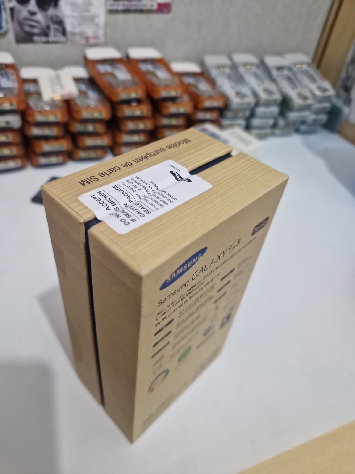 SAMSUNG GALAXY S5 Seald Box SM-G900F New Seald Check Description
